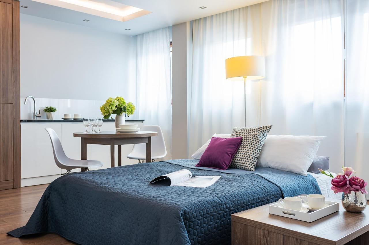 Wronia Oxygen P&O Accommodation Warszawa Eksteriør bilde